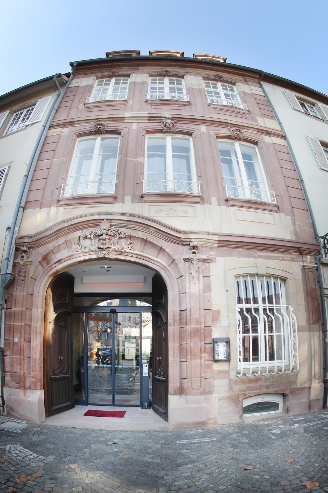 Logis Hotel Ettenheim Strasbourg Bagian luar foto