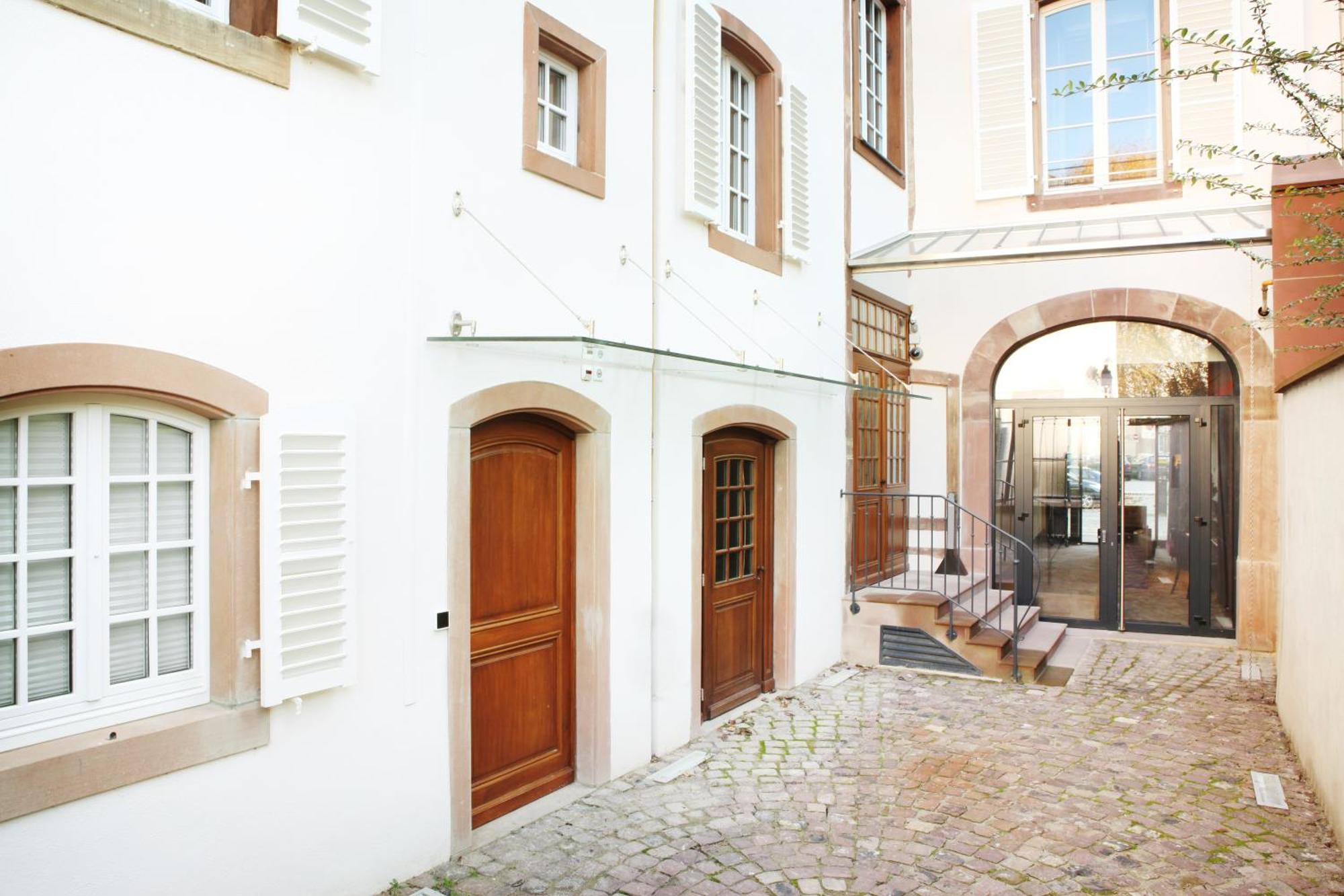 Logis Hotel Ettenheim Strasbourg Bagian luar foto