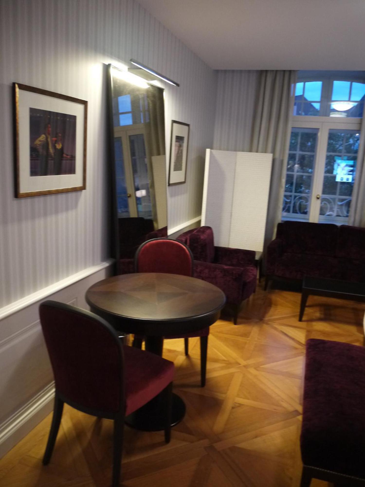 Logis Hotel Ettenheim Strasbourg Bagian luar foto