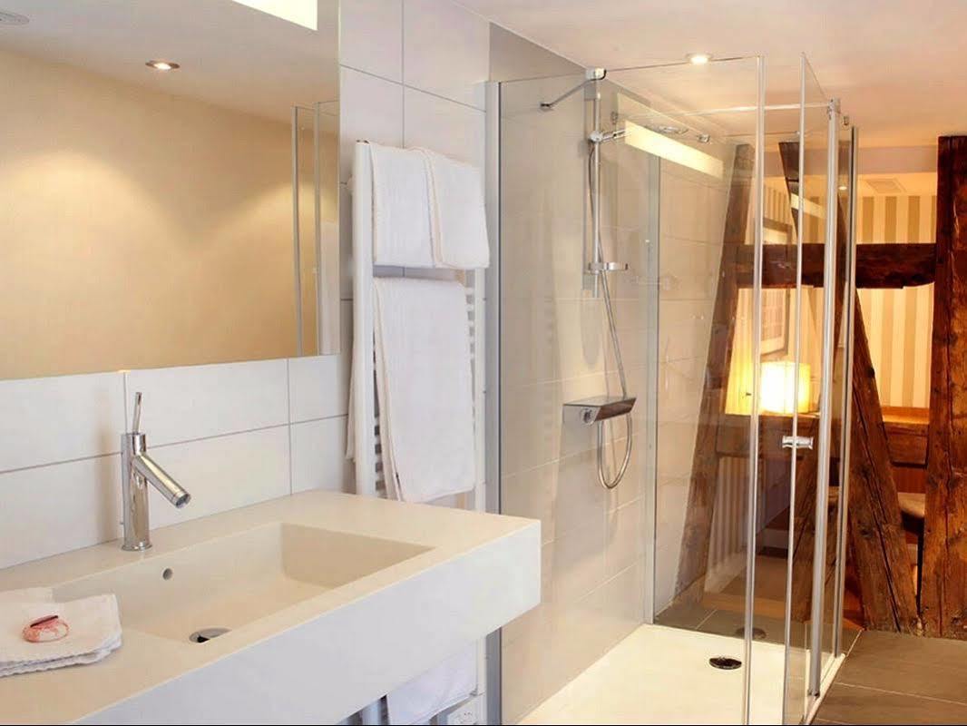 Logis Hotel Ettenheim Strasbourg Bagian luar foto