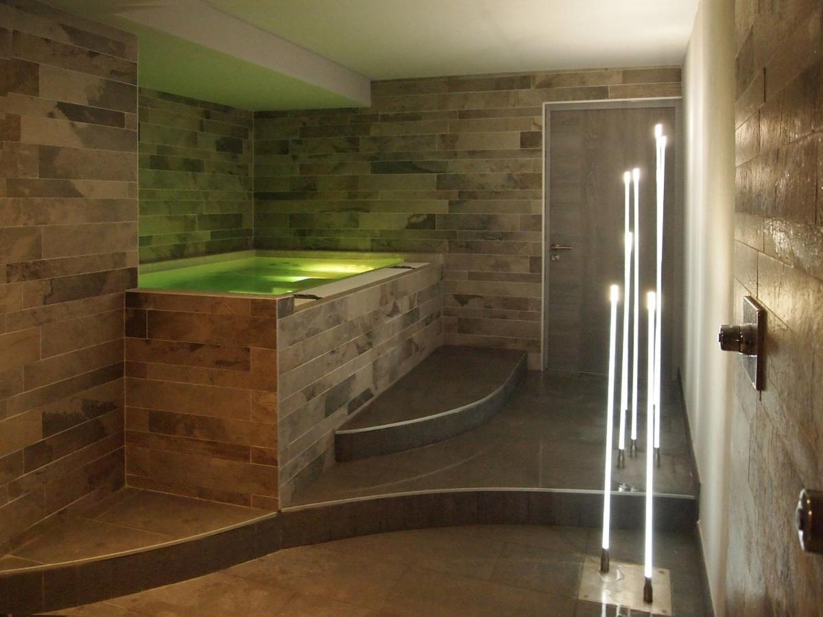 Logis Hotel Ettenheim Strasbourg Bagian luar foto
